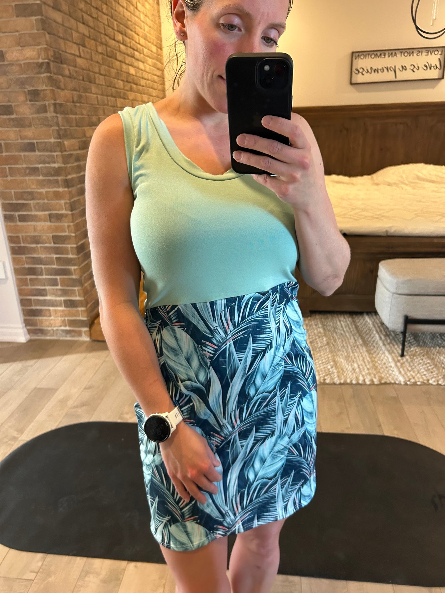 camisole robe pistache et feuillage