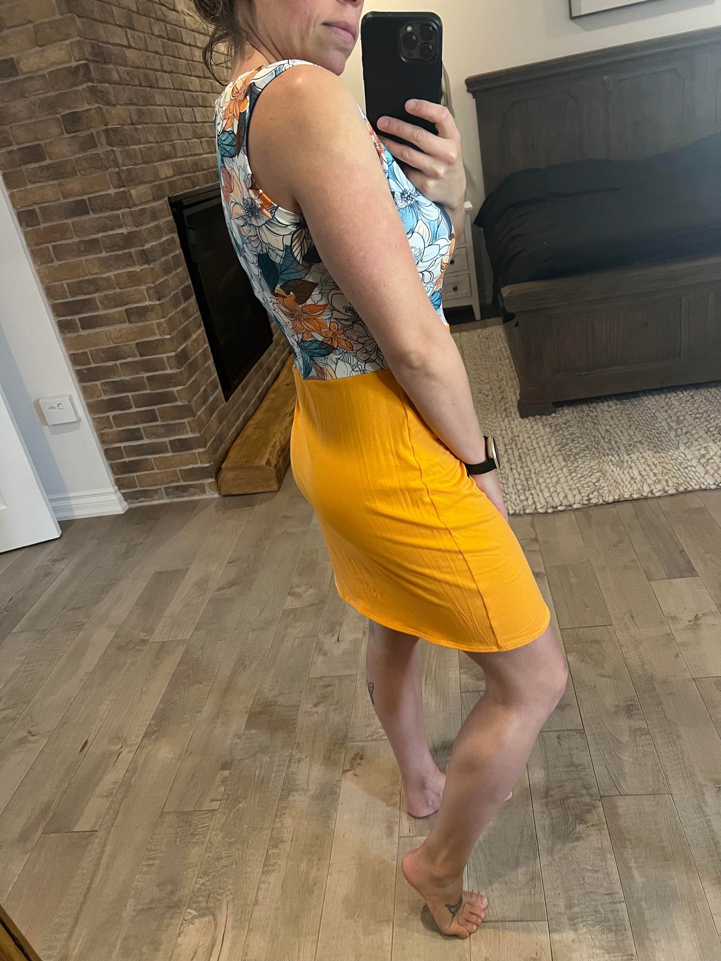 camisole longueur robe jaune flash et nouveau fleurs bleu - Maman louve création