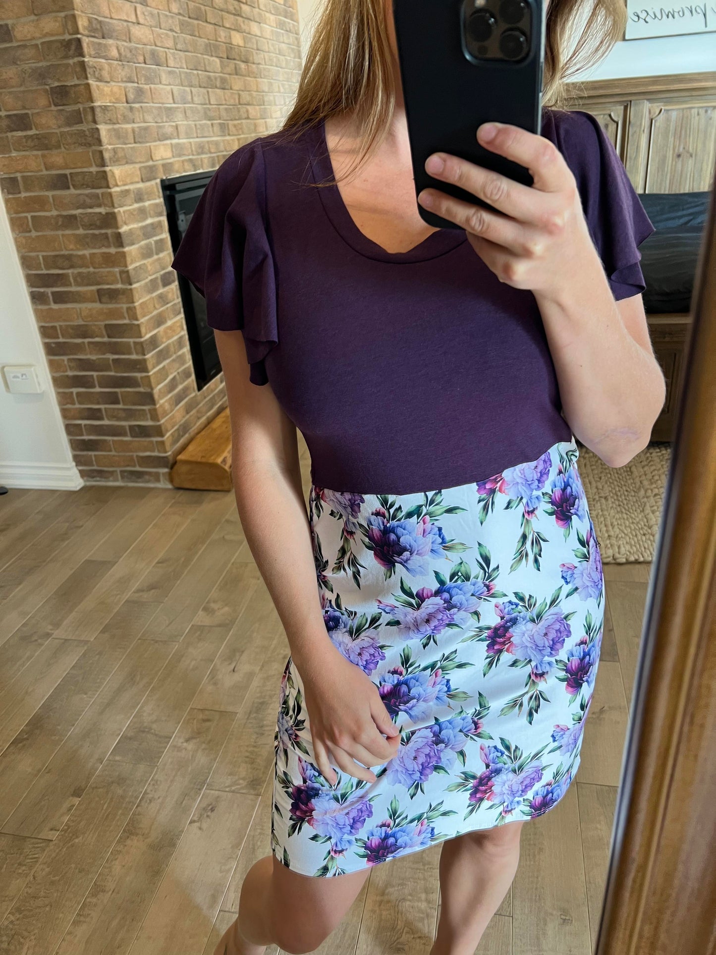 camisole fleuri mauve manche froufrou plum