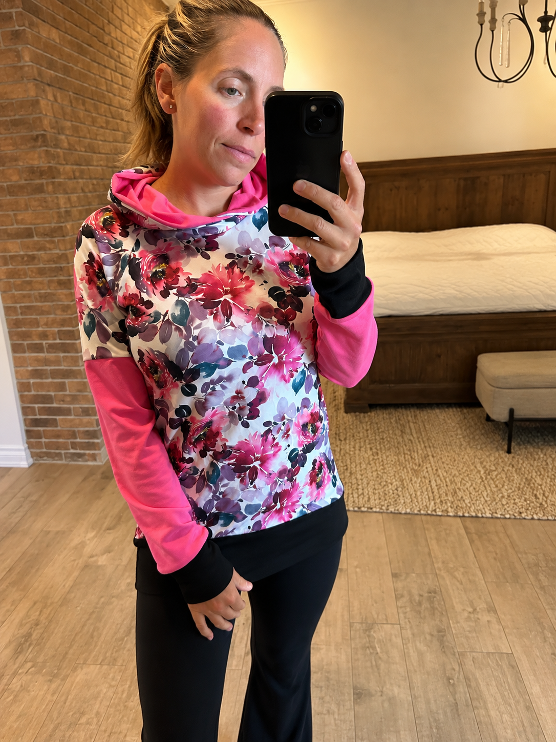 hoodie TUNIQUE fleuri rose dos noir
