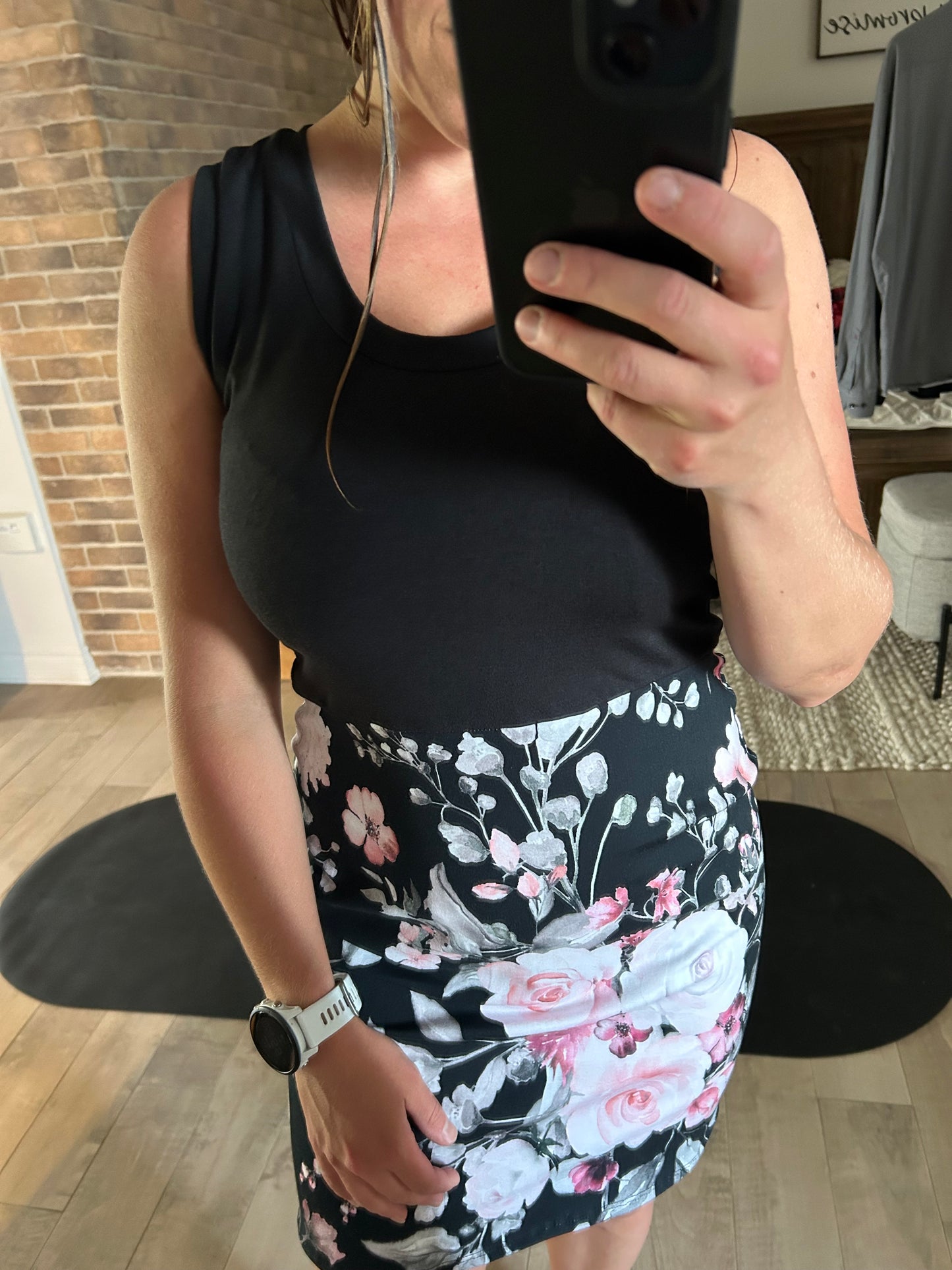 robe camisole haut noir bas fleuri