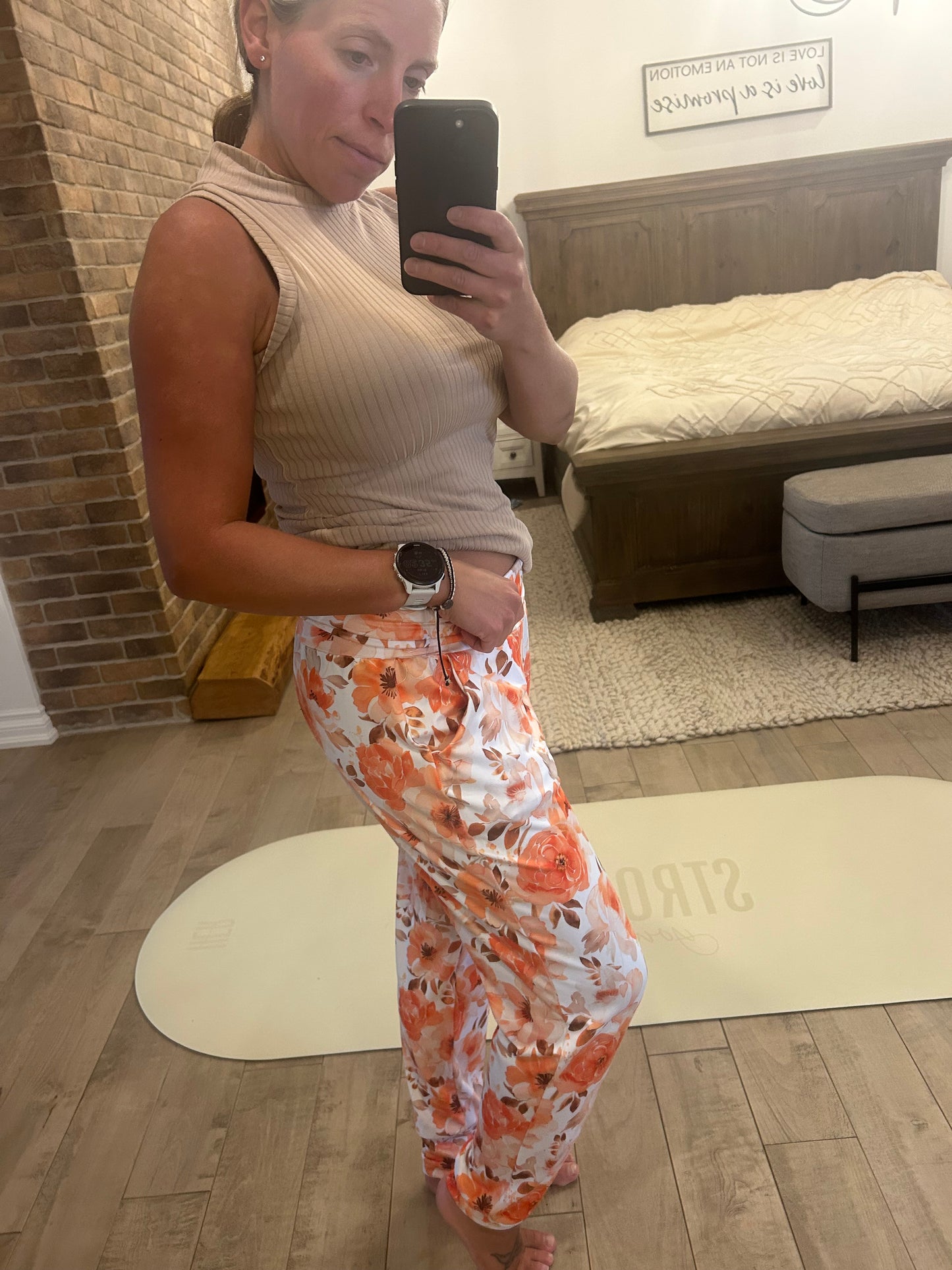 jogging fleurs orangé