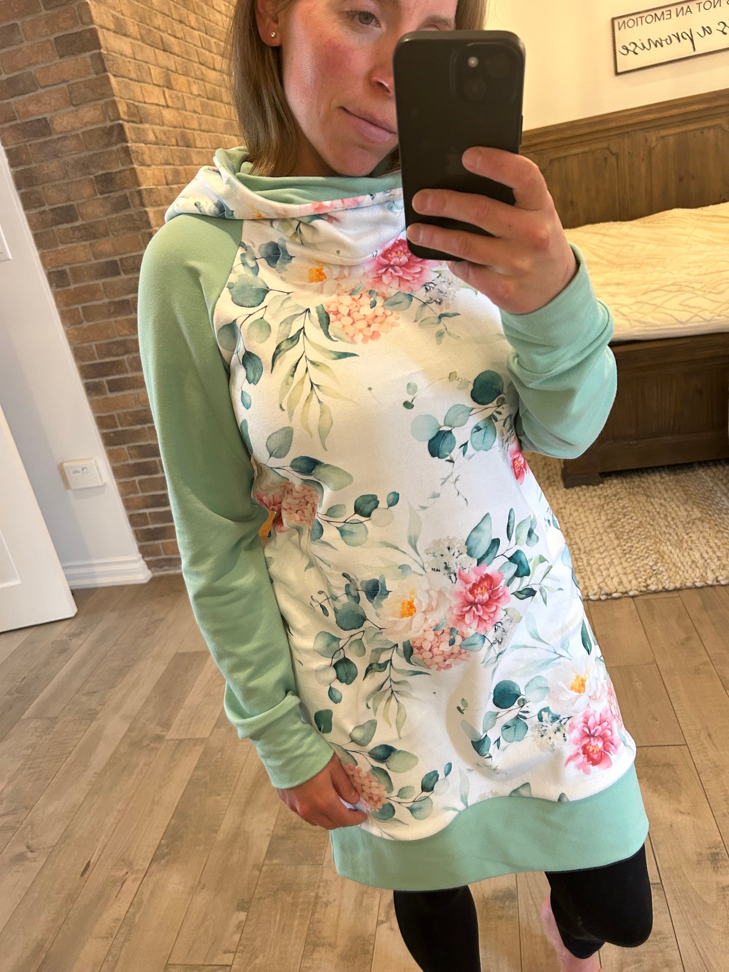 robe velour fleurs et pistache
