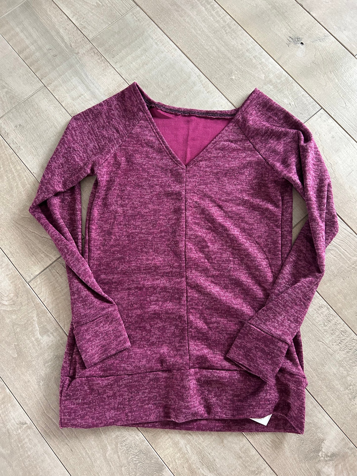 xs chandail fit col en V