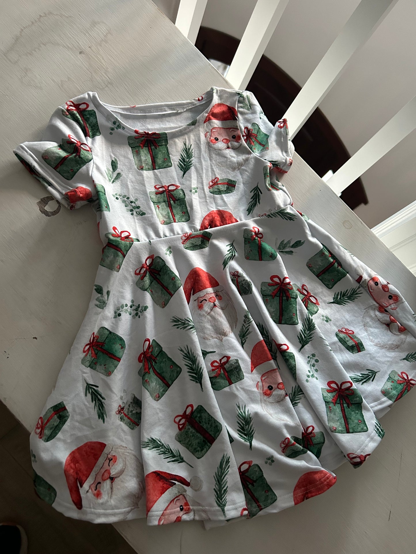 Robe qui tourne père noël PRÊT À PARTIR