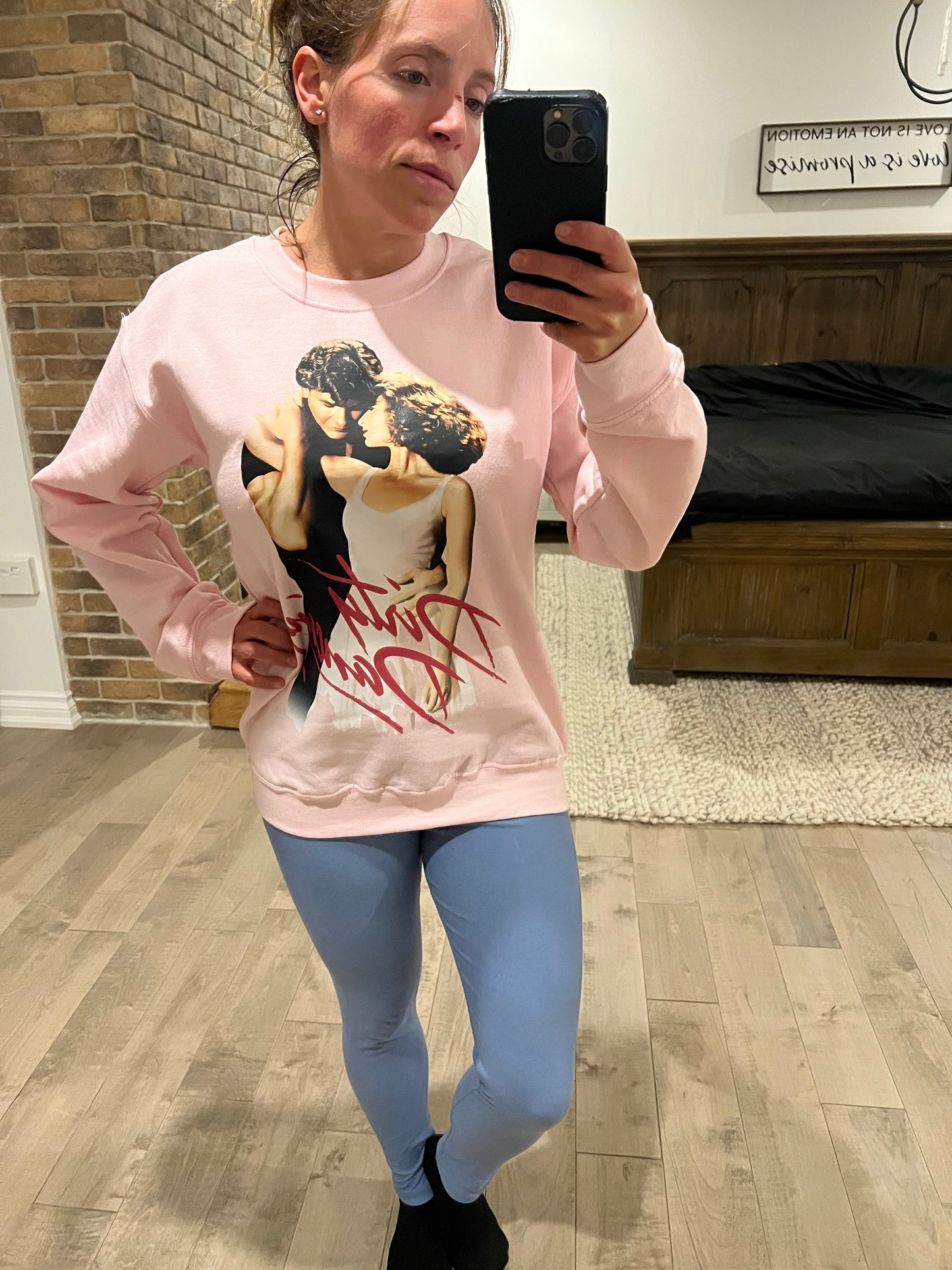 Crewneck rose Gildan Dirty dancing